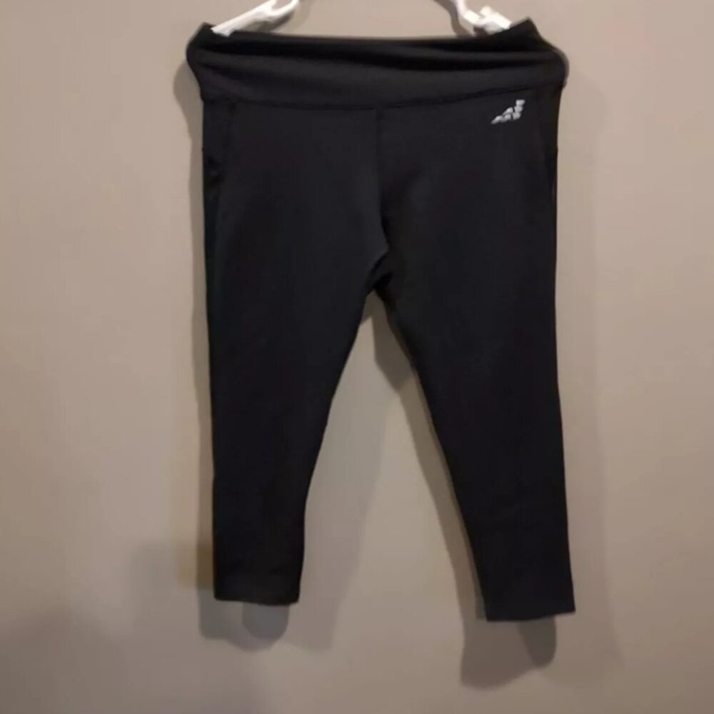 🦋 Bcg Leggings Black cropped Size Med